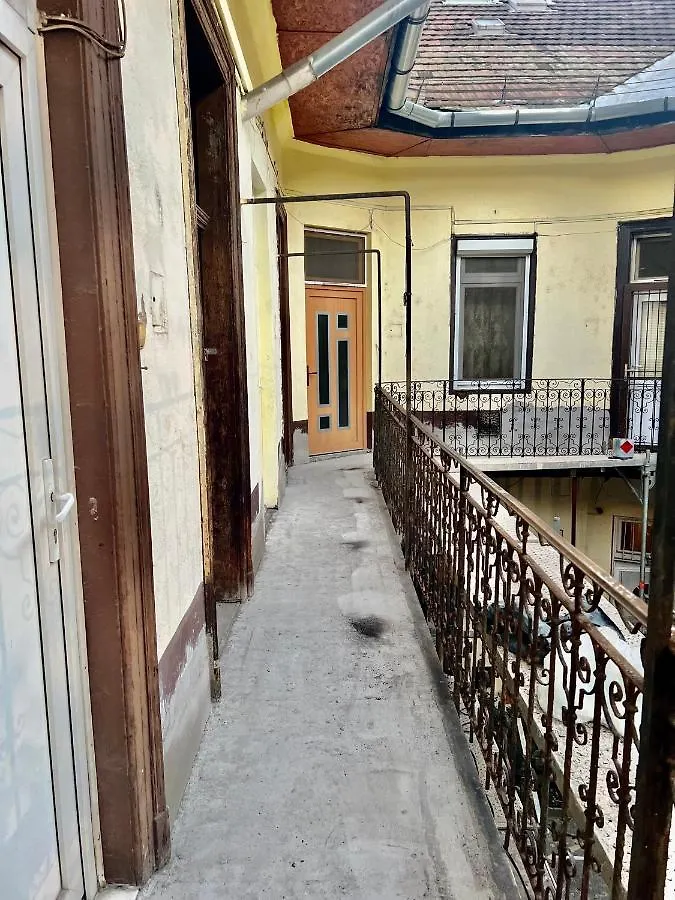 My Little Budapest 0*,